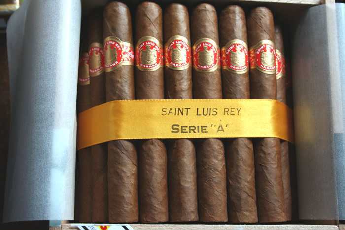 Saint Luis Rey Serie A