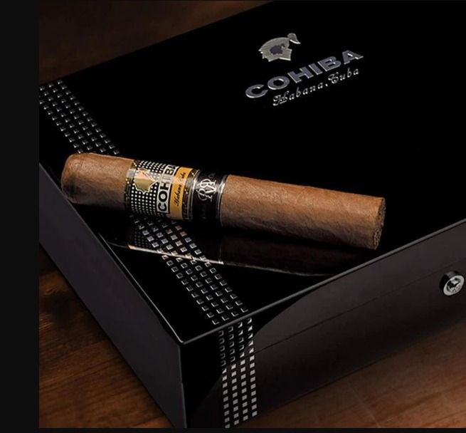 Cohiba Robusto Reserva Cosecha 2014 2