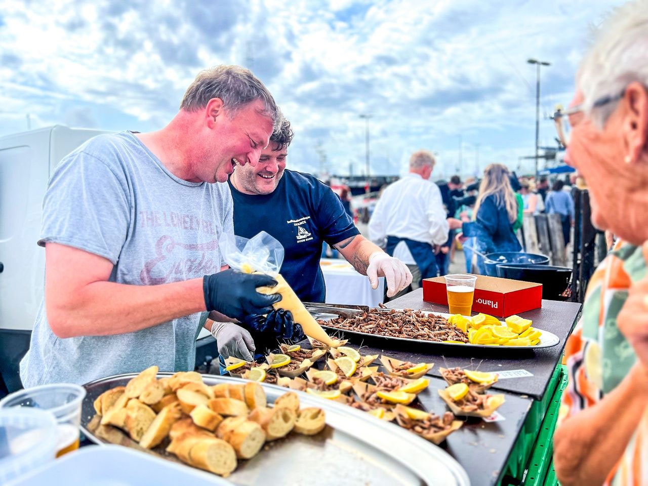 Så Er Det Nu På Søndag At Der Er Maritim Fesstival And Rejefestival Hvide Sande Nu Se Hvad 