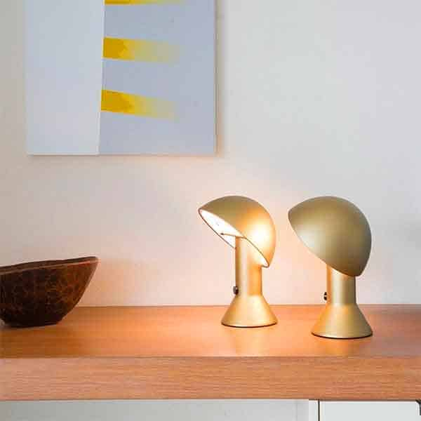 Lampe de table Elmetto