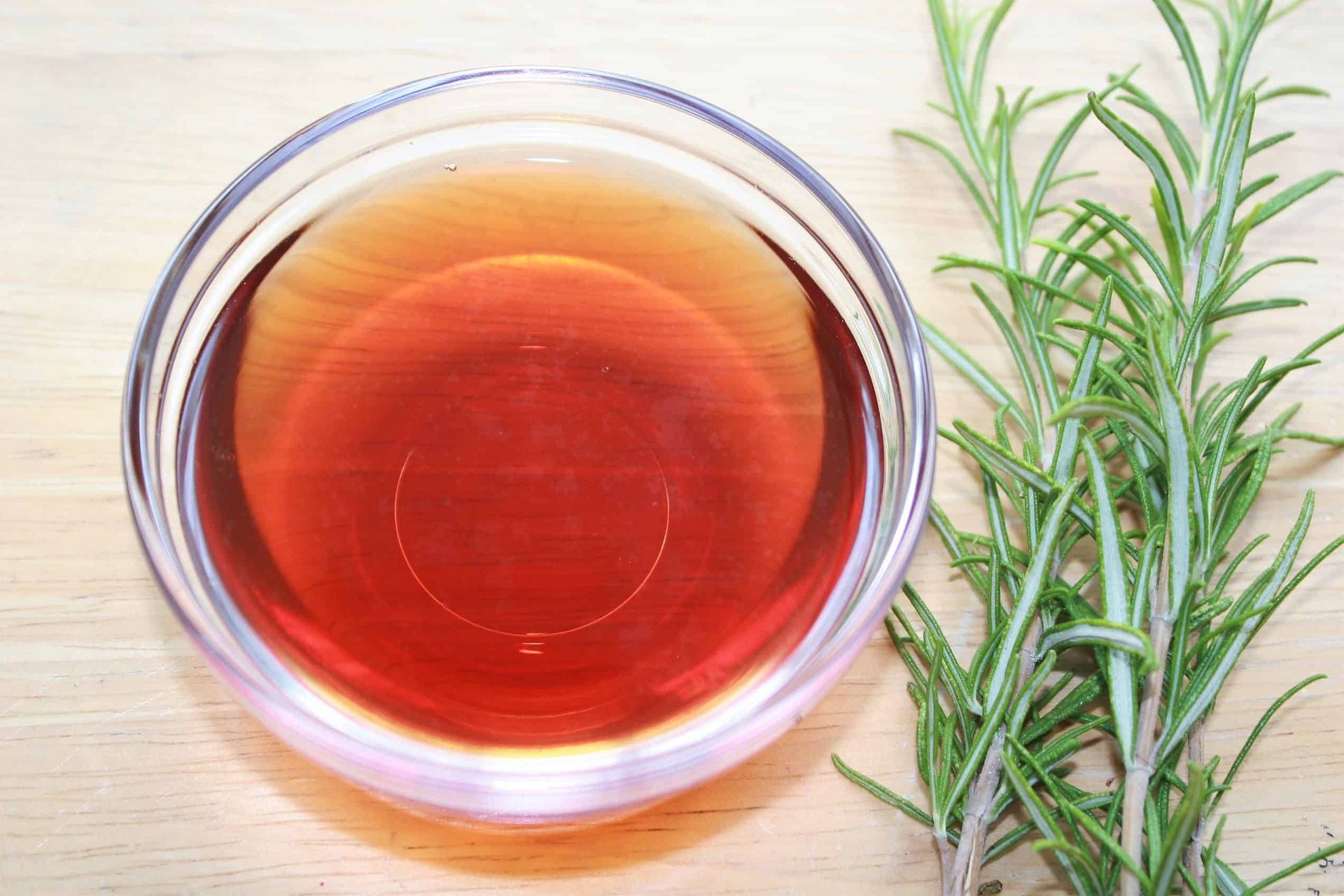3 Homemade Serum for Hair Growth (Stimulate Your Hair With Herbs
